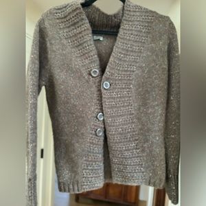 Royal Robbins, women’s open front M cardigan sweater.